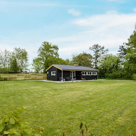 Feriehus Amazing In Koge With Kitchen Stroby Egede